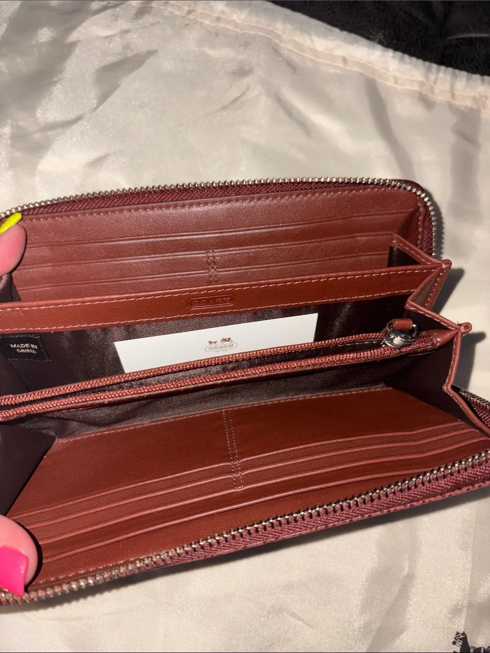 Coach zip card